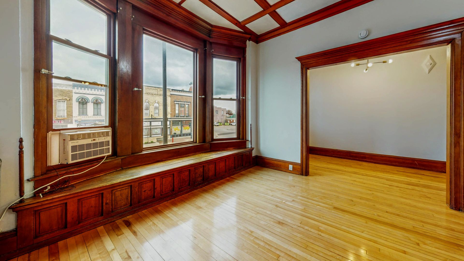 Apartment interior photo